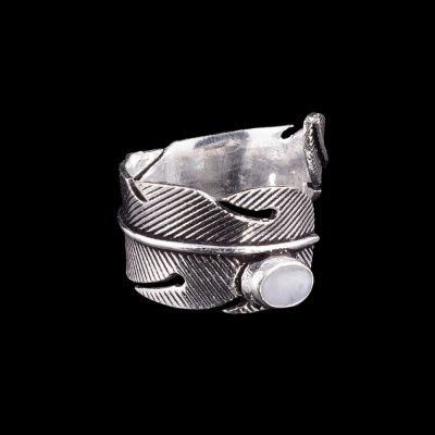 Pierścień z niemieckiego srebra Sadiki - kamień księżycowy India