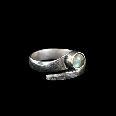 Pierścień z niemieckiego srebra Tiberie Labradoryt India